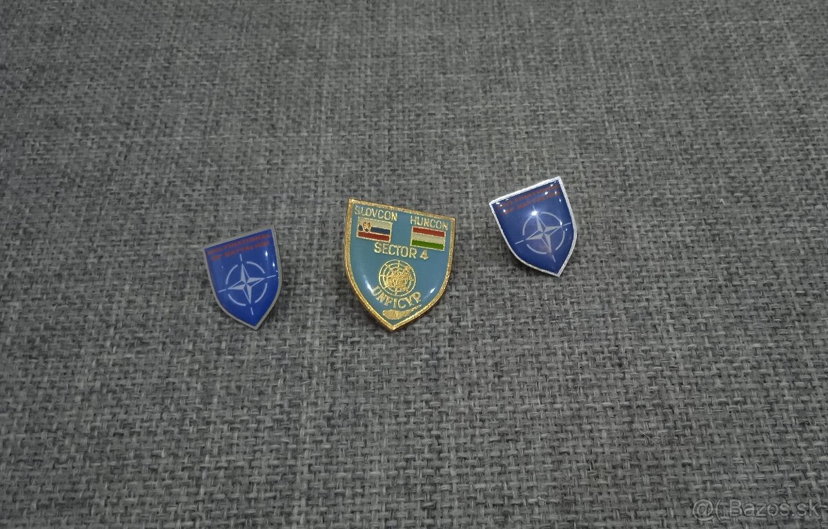 Predam Našivky, rukávniky, odzaky, bankovky, obaly na medail - 10