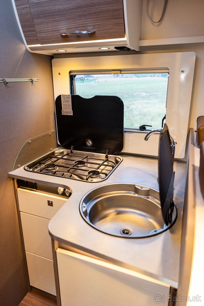 Prenájom Autokaravanu Etrusco T6900 DB - 10