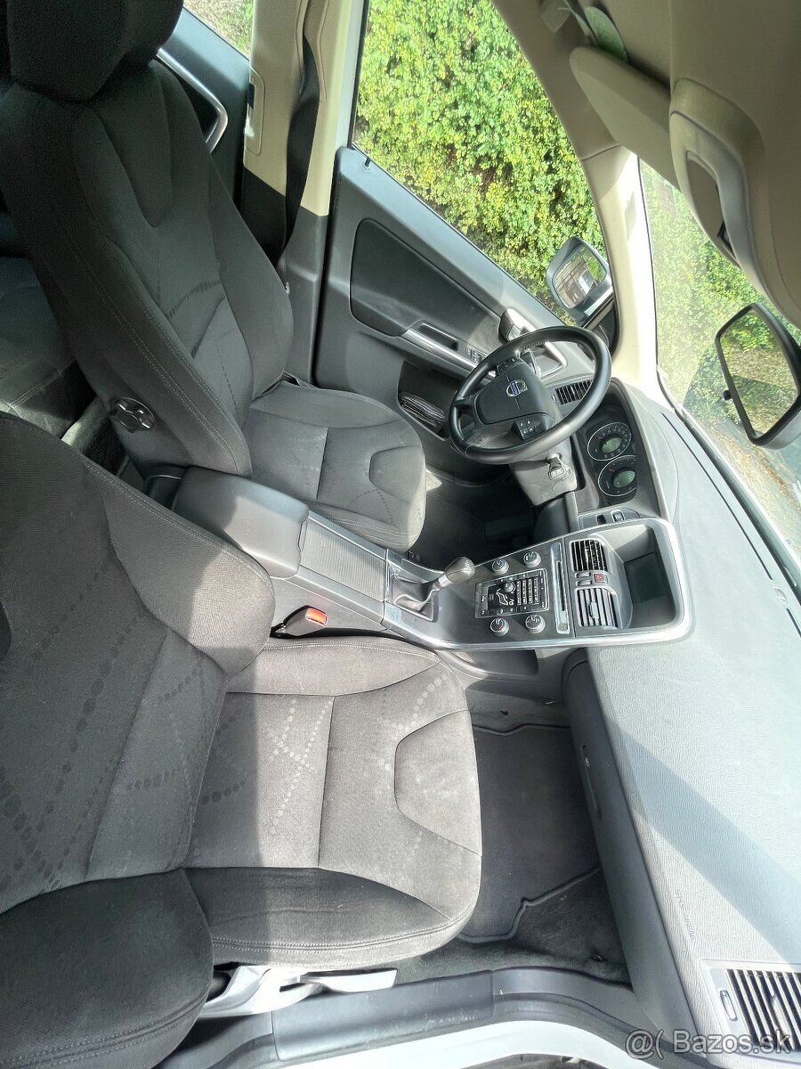 Predám Volvo XC60 r.v.2011 167tis km - 10