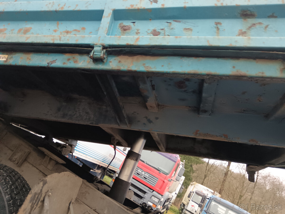 LIAZ 150.261 TŘÍSTRANÝ SKLÁPĚČ - 10