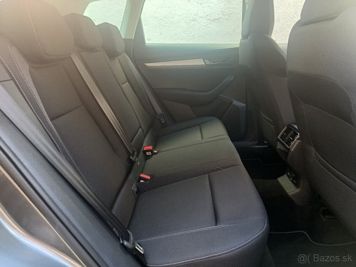 Škoda Karoq 2.0 TDI EVO Ambition - 10