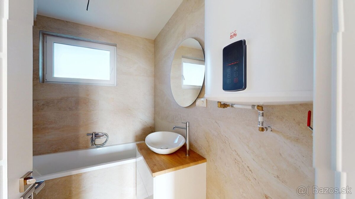 Na predaj Skolaudovaný rodinný dom Turčiansky Michal - 10