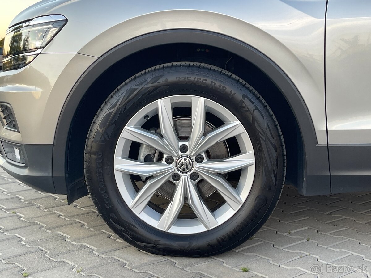 Volkswagen Tiguan Highline 2.0 TDI DSG°FULL LED°VIRTUAL°DPH° - 10