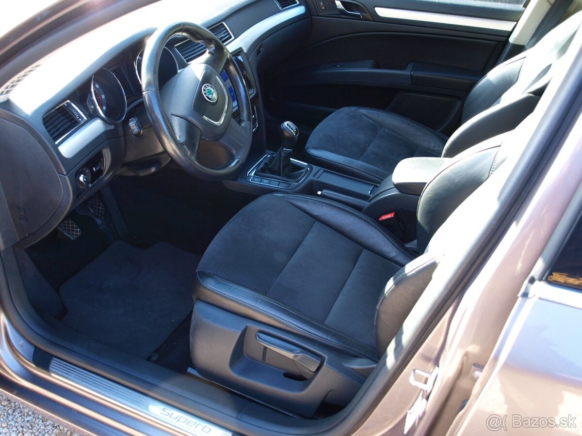 Škoda Superb Combi 1.8 TSI Comfort - 10