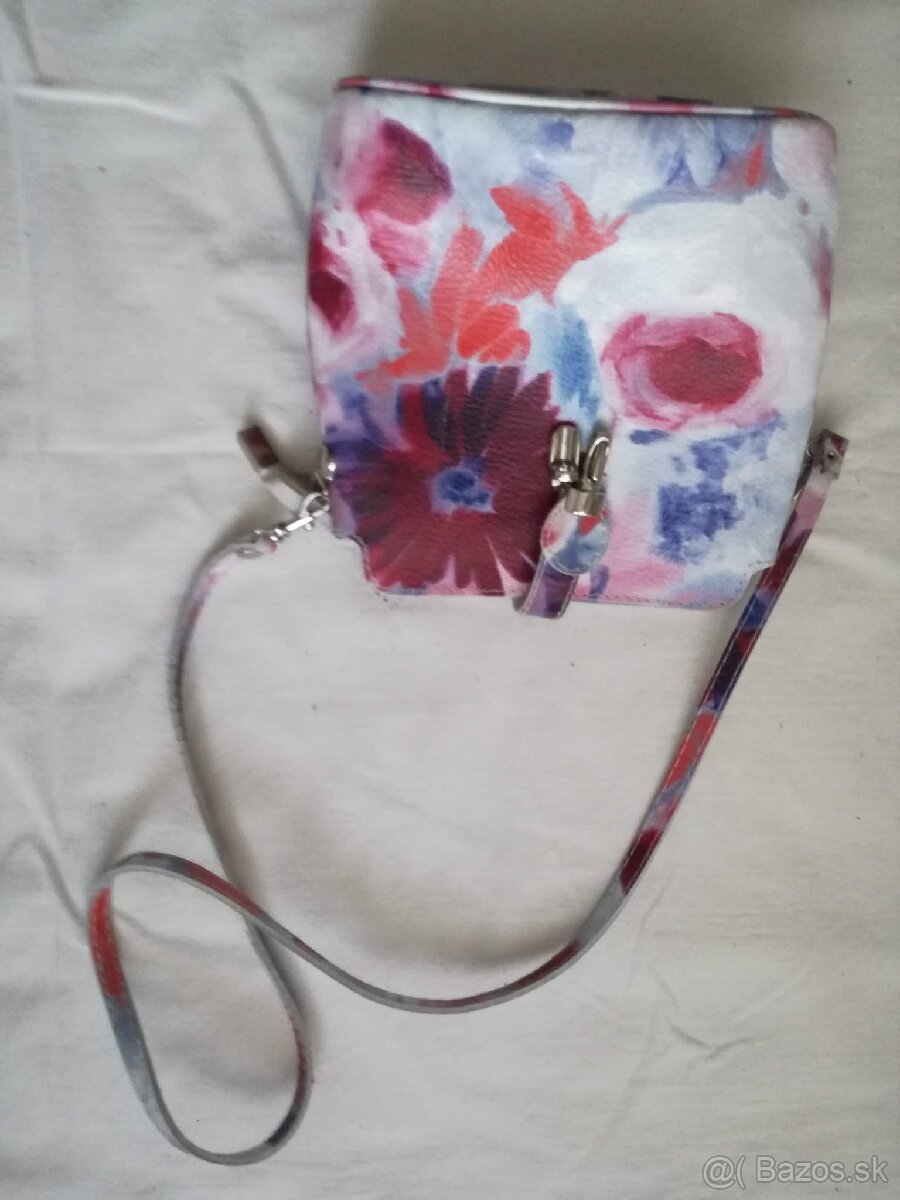 Dámske kabelky - nové - 10