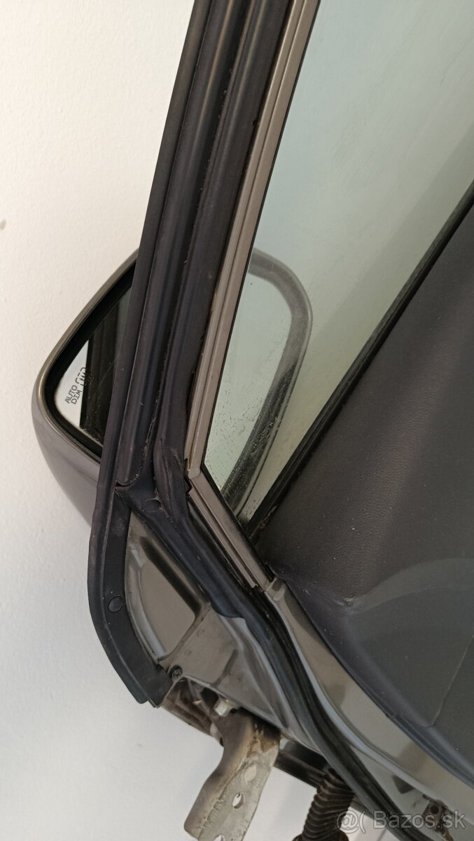 Opel Antara - predné dvere - spolujazdec - 10