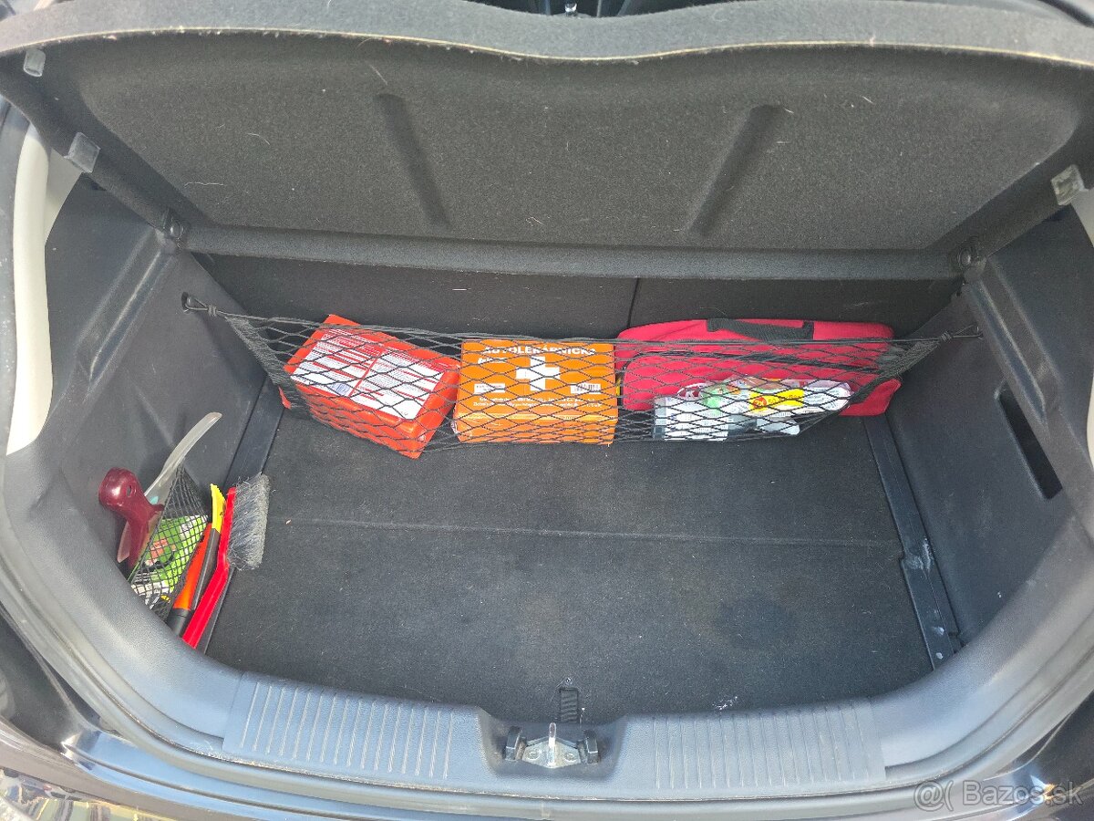 Kia Rio 1.4 benzín, 80 kW, manuál, 58 000 km – spoľahlivé, z - 10