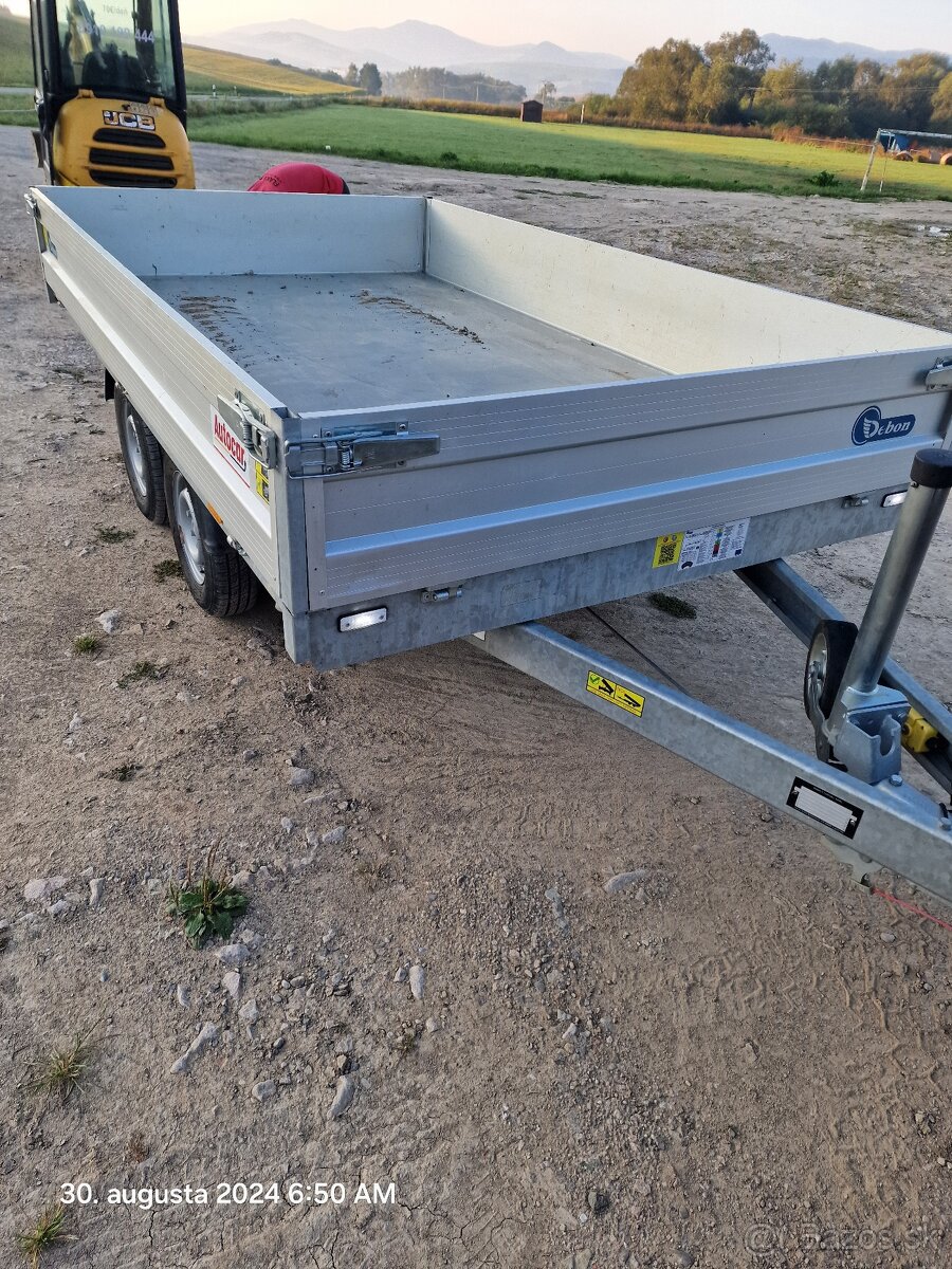 Prenájom minibagra JCB 16c - 10