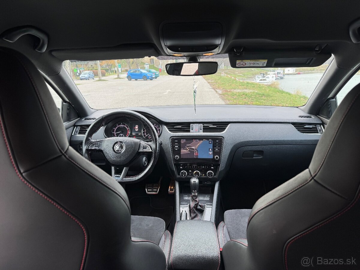 Skoda Octavia RS 245 2.0tsi 2019 - 10