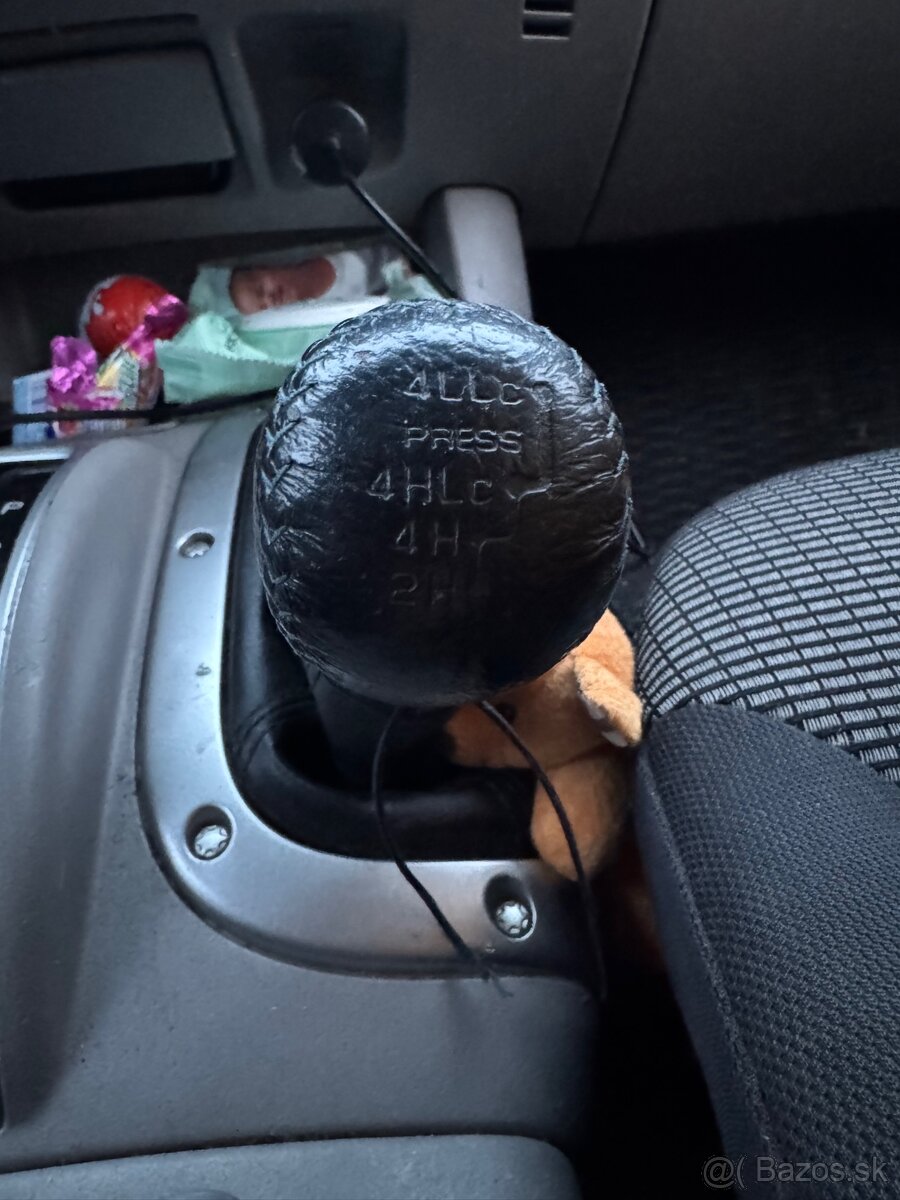 Mitsubishi L200 - 10