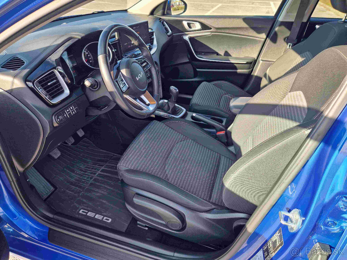 KIA Ceed SW 1.6 CRDi MHEV Gold - 10