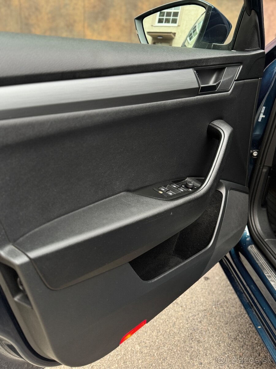 ŠKODA SUPERB 2.0TDi - 10