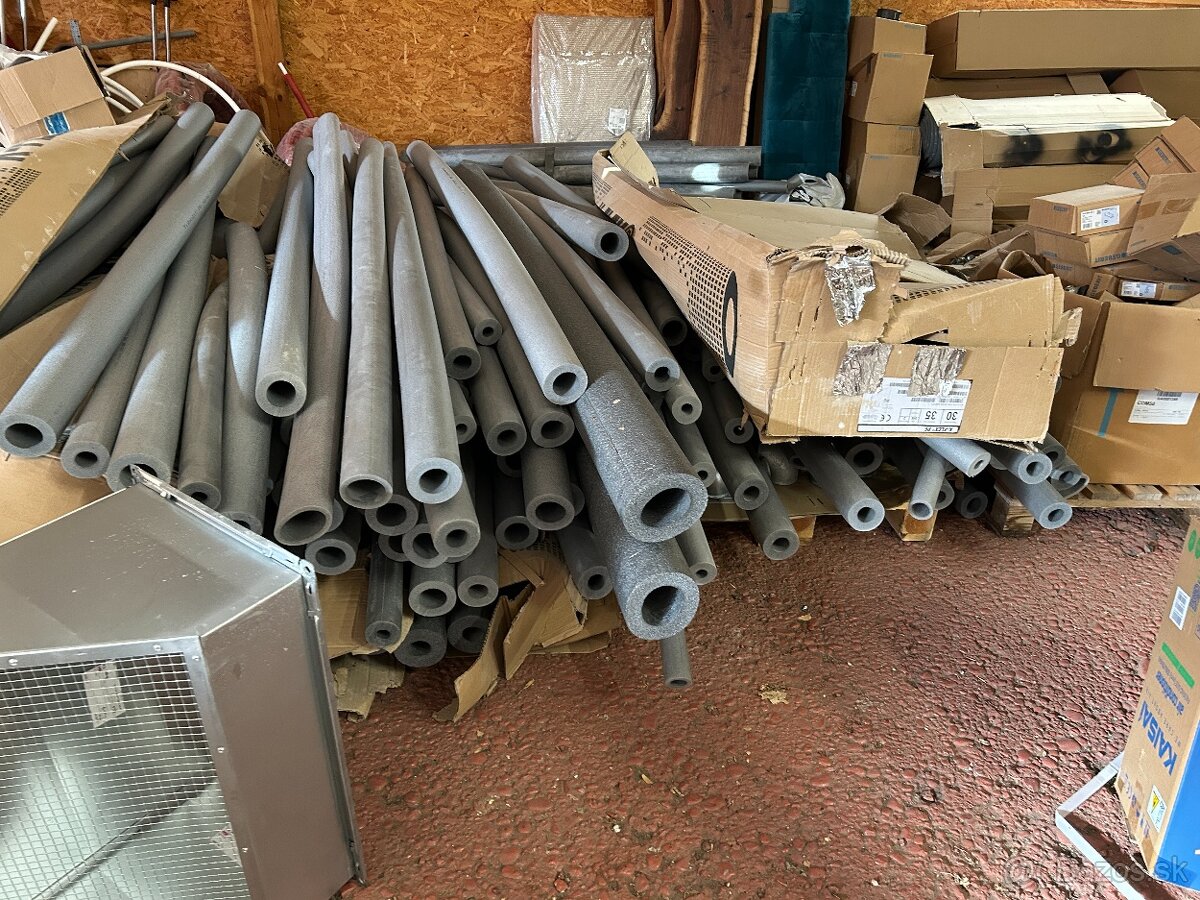 Rôzny inštalatersky material - 10