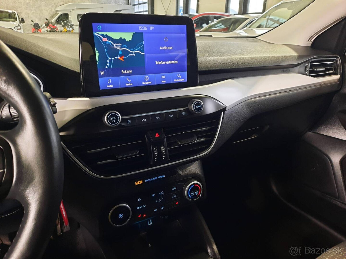 Ford Focus Kombi 2.0 TDCI AUTOMAT Titanium - 10