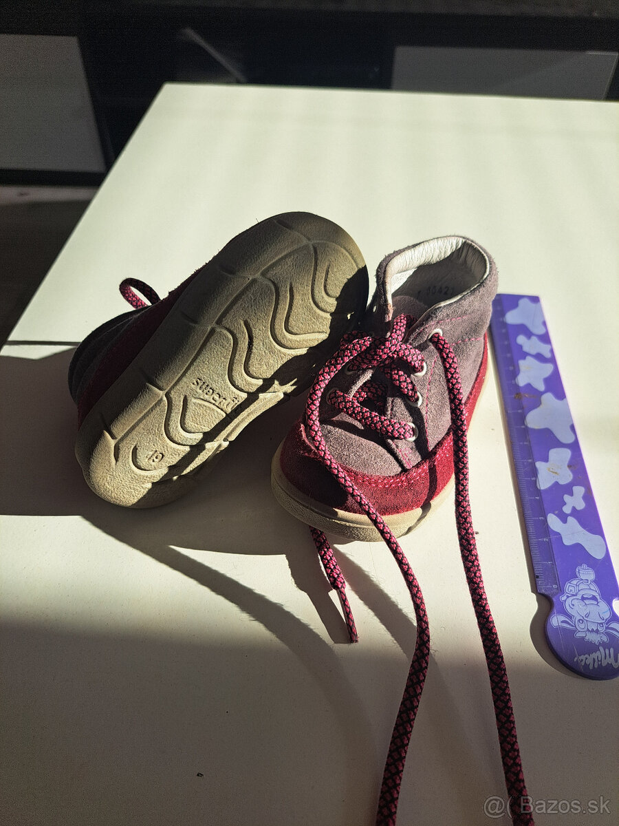 Detská obuv od č.19 - 23 ceny od 10-30€/kus - 10