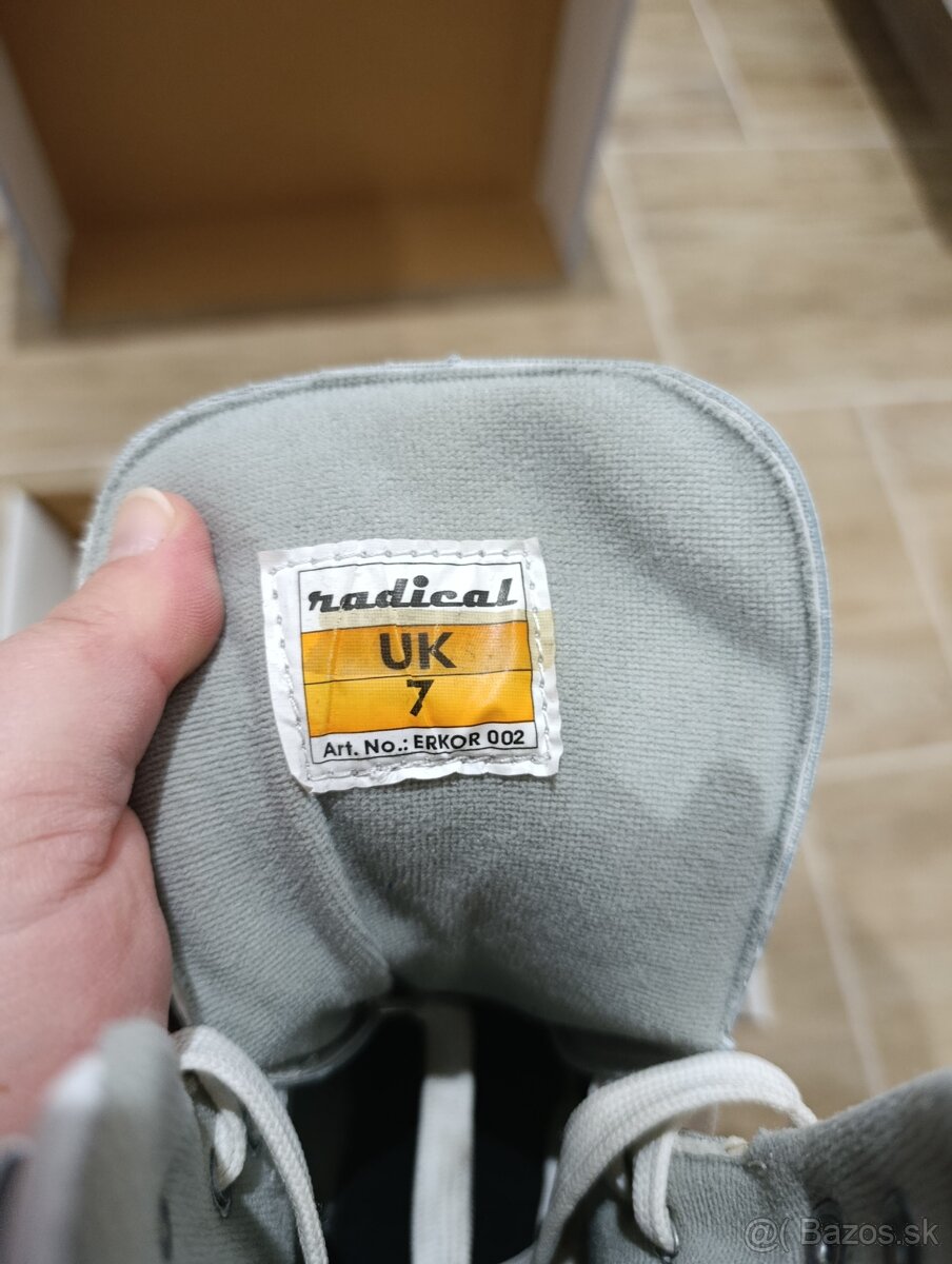 Predam damske korcule Radical Axel - 10