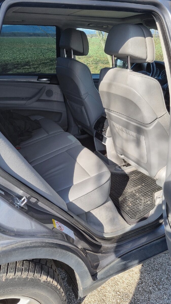 BMW X5 e70 3,0D - 10