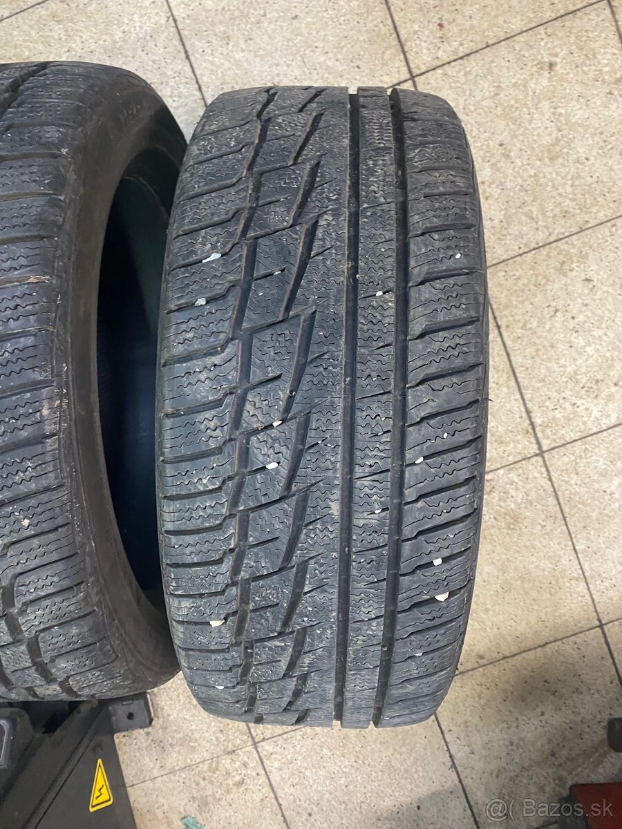 Predám zimné pneumatiky 205/55 R 16 . - 10