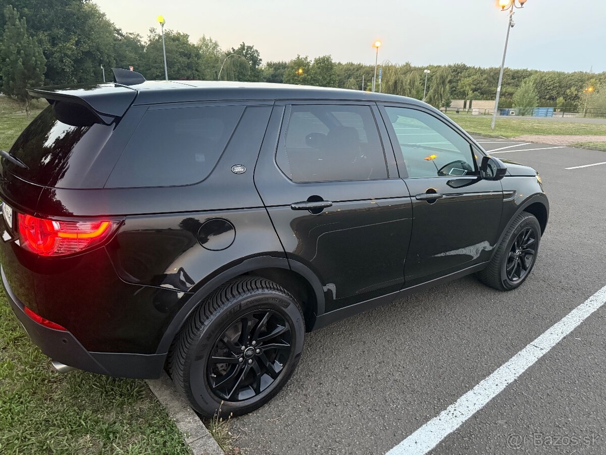 Land Rover Discovery Sport 2.0L 132 kw 4x4 HSE - 10