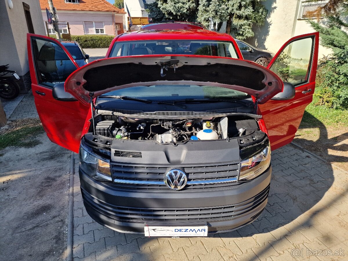 Volkswagen Caravelle 2.0 TDi 150k 4x4 DSG7 9-miest. (s DPH) - 10