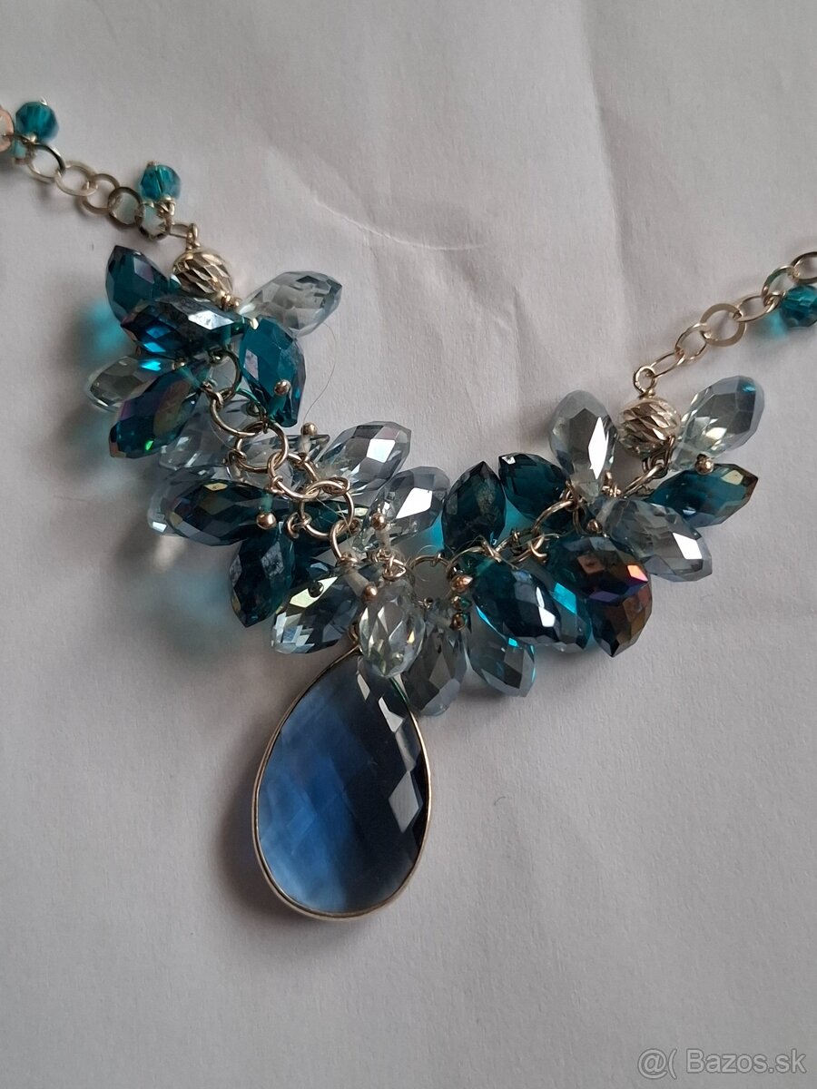 Strieborný náhrdelník - 10