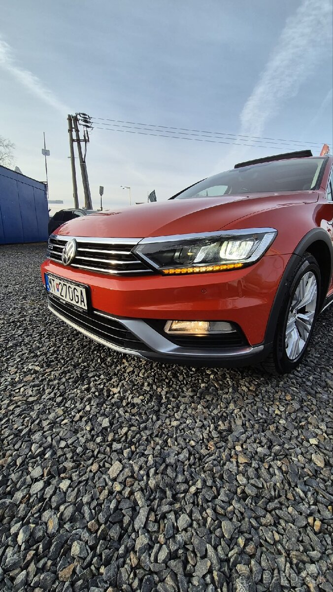 Predám Volkswagen Passat Alltrack 2.0biTD 4MOTION - 10