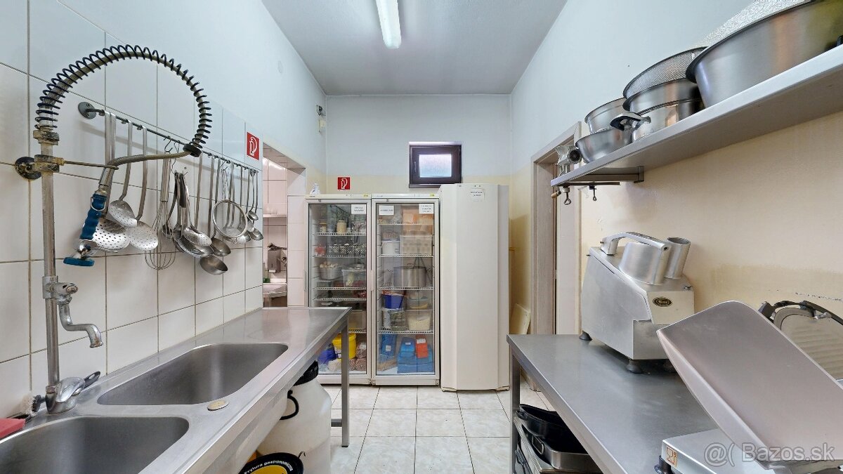 PRENÁJOM - reštaurácia SEREĎ - 10