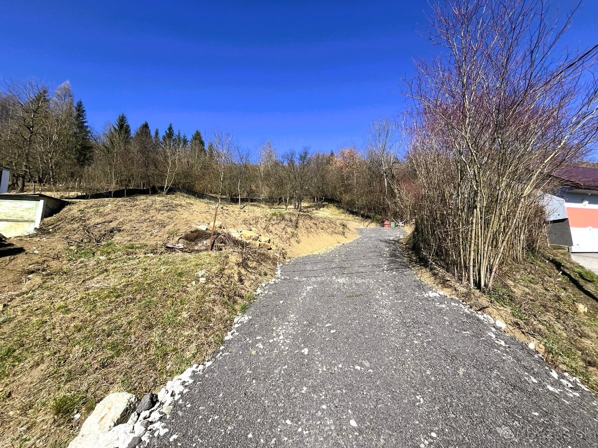 Predaj Stavebný pozemok (1027 m2) - Kotešová - Oblazov - 10