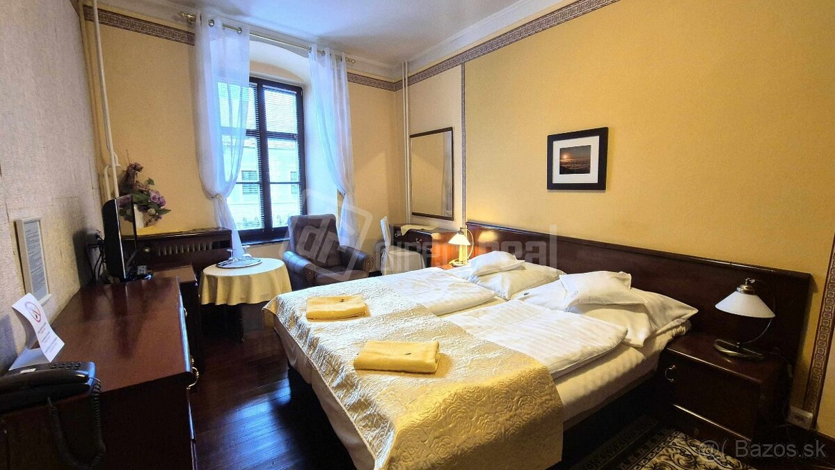 Štýlový hotel s príjemnou atmosférou v centre historického m - 10