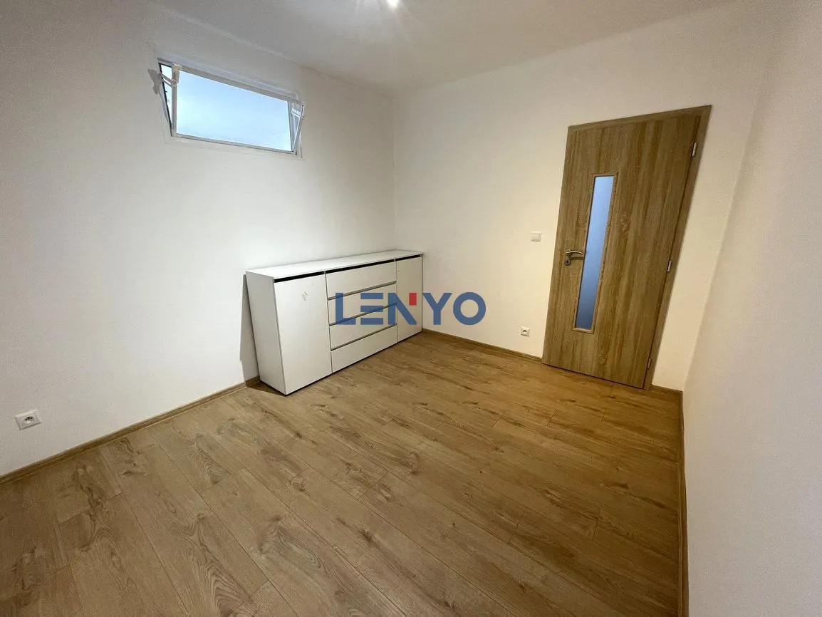 Prenájom - Veľký 2,5-izbový byt 64m² s balkónom - 10