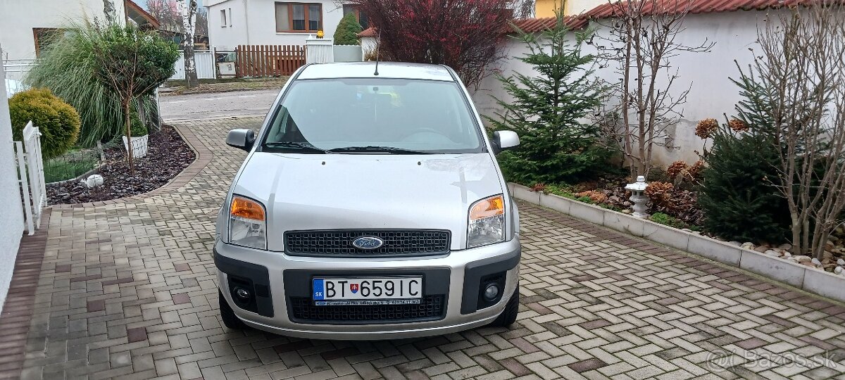 Predám Ford Fusion 1.4 59kW - 10