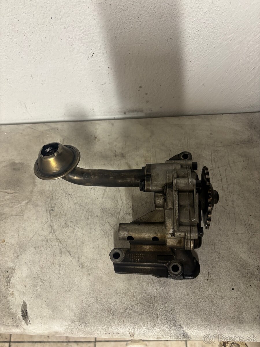 Rozpredam diely z passatu b6 - 10