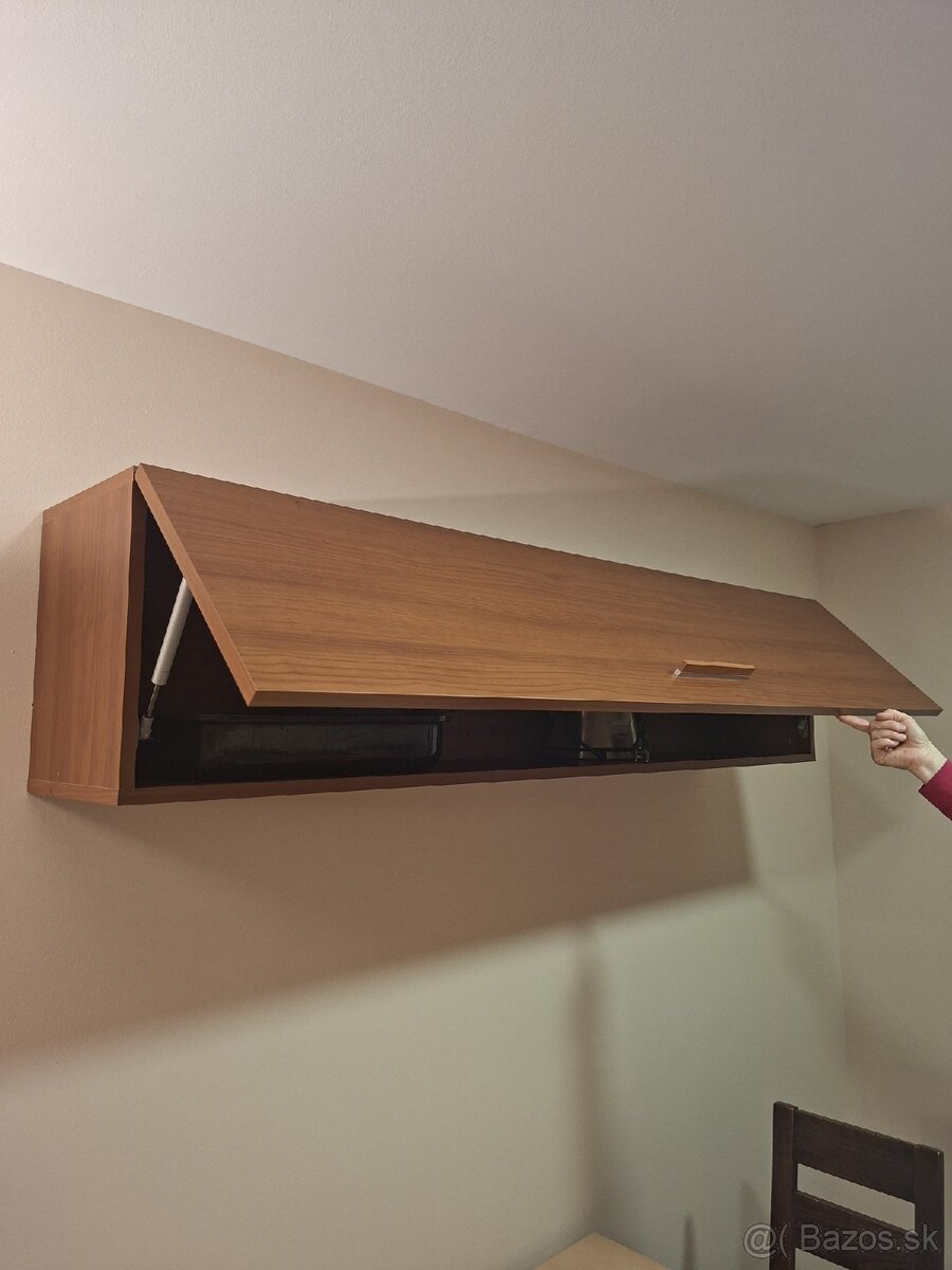 Obývacia zostava + TV - 10