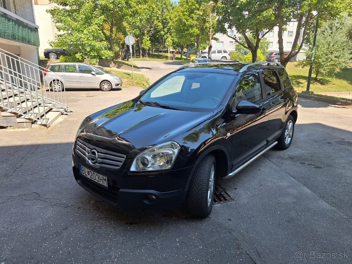 Nissan Qashqai +2 - 10