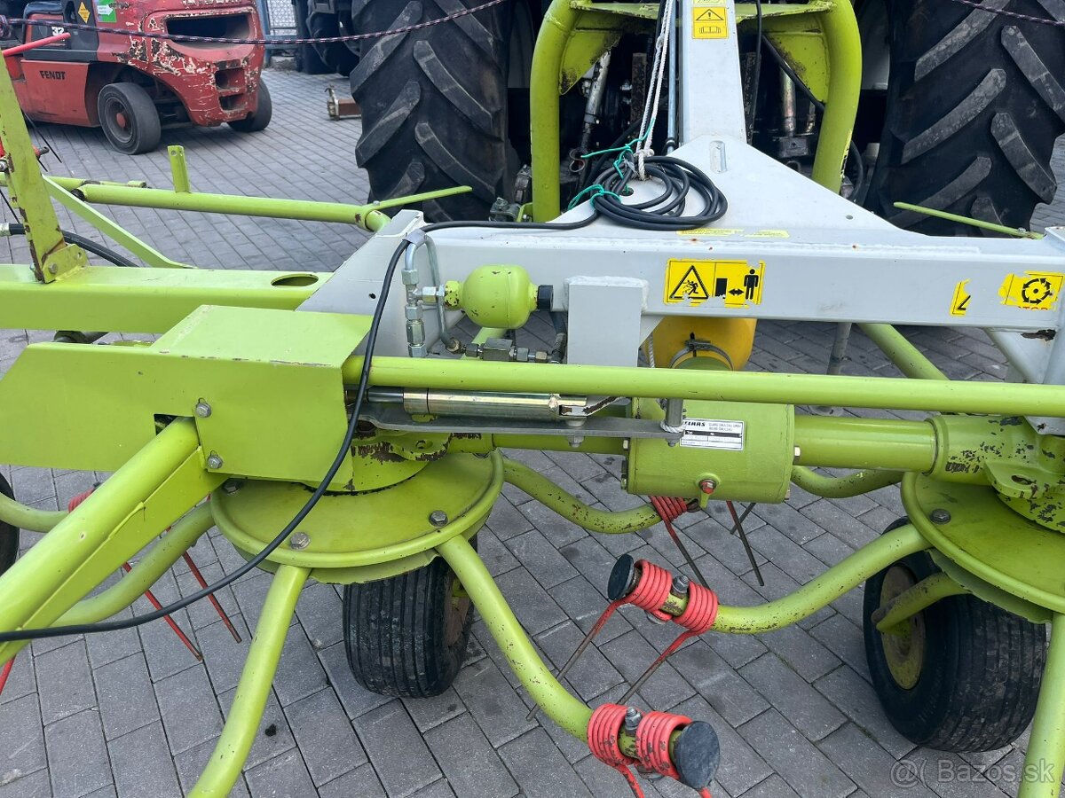 Obraceč sena, píce CLAAS VOLTO 640 HR ZACHOVALÝ - 10