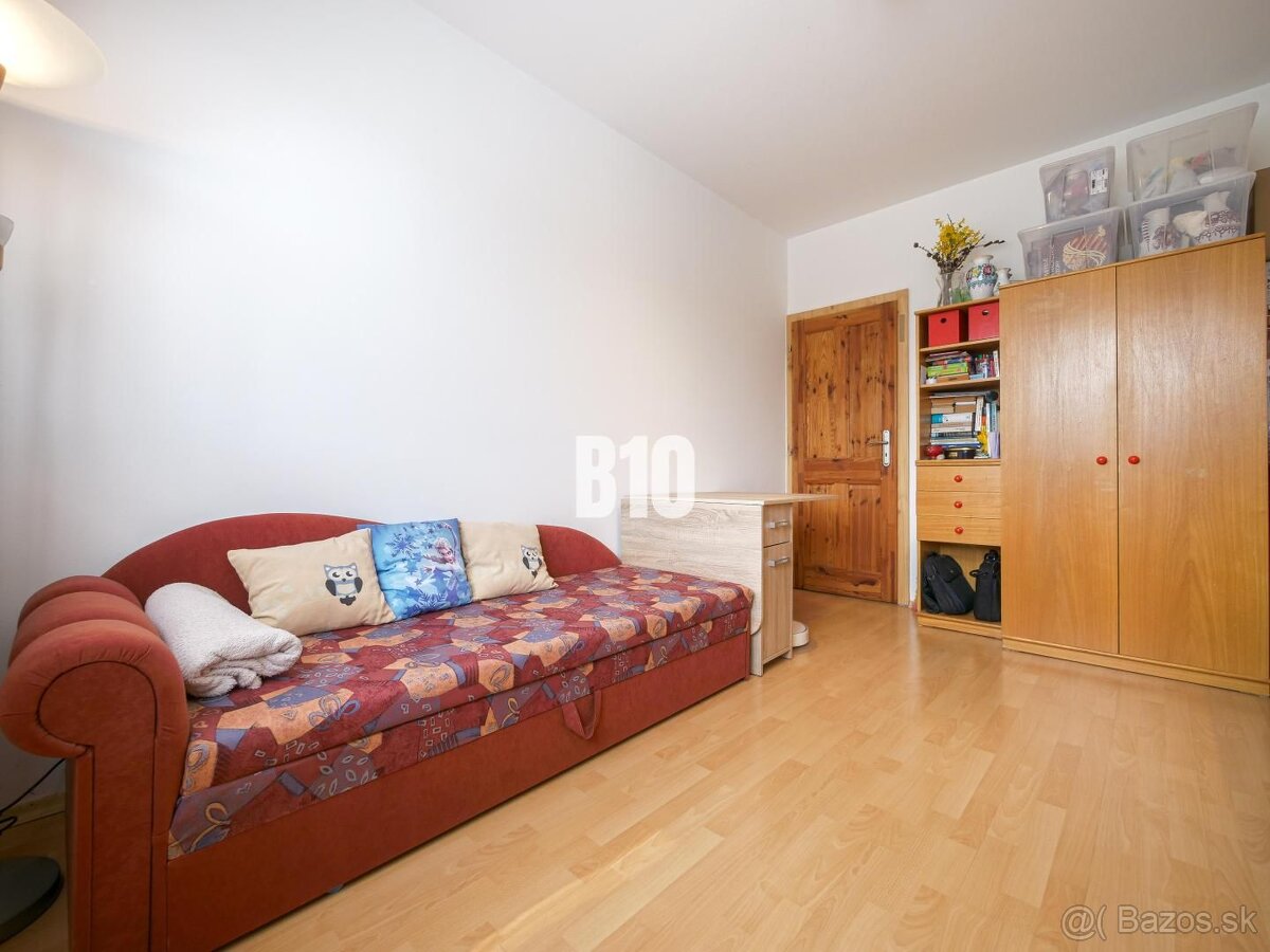 Prerobený 3i byt 64m2 s loggiou v príjemnej lokalite Dubnice - 10