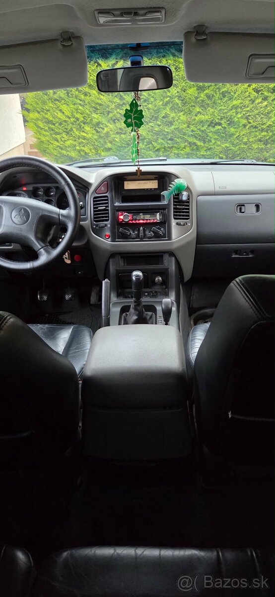 Predam Mitsubushi Pajero - 10