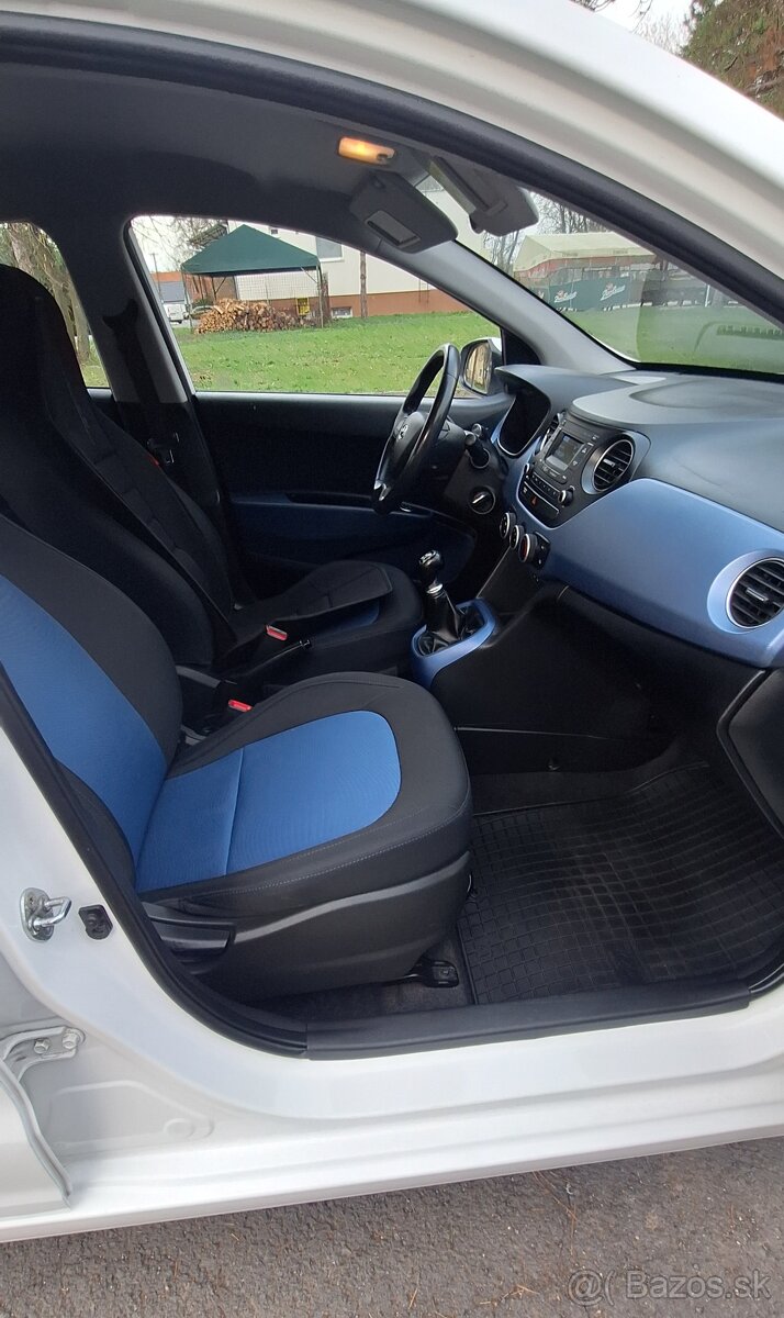 Hyundai i10 1.0i Benzin - 10