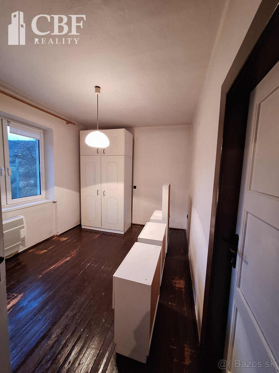 ZNÍŽENÉ 3-IZBOVÝ BYT, GARÁŽ A ZÁHRADA NA PREDAJ V DRNAVE - 10
