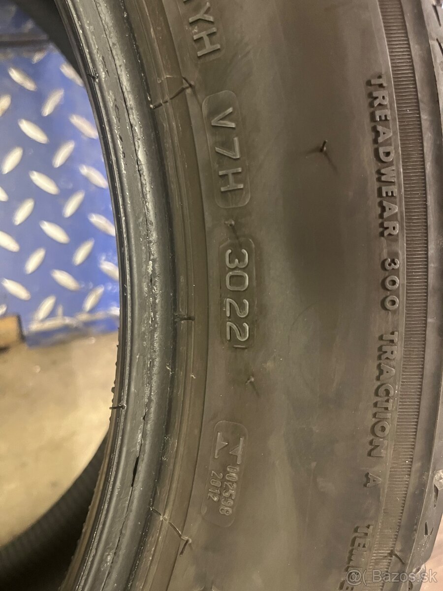 285/45R20 Bridgestone letne - 10