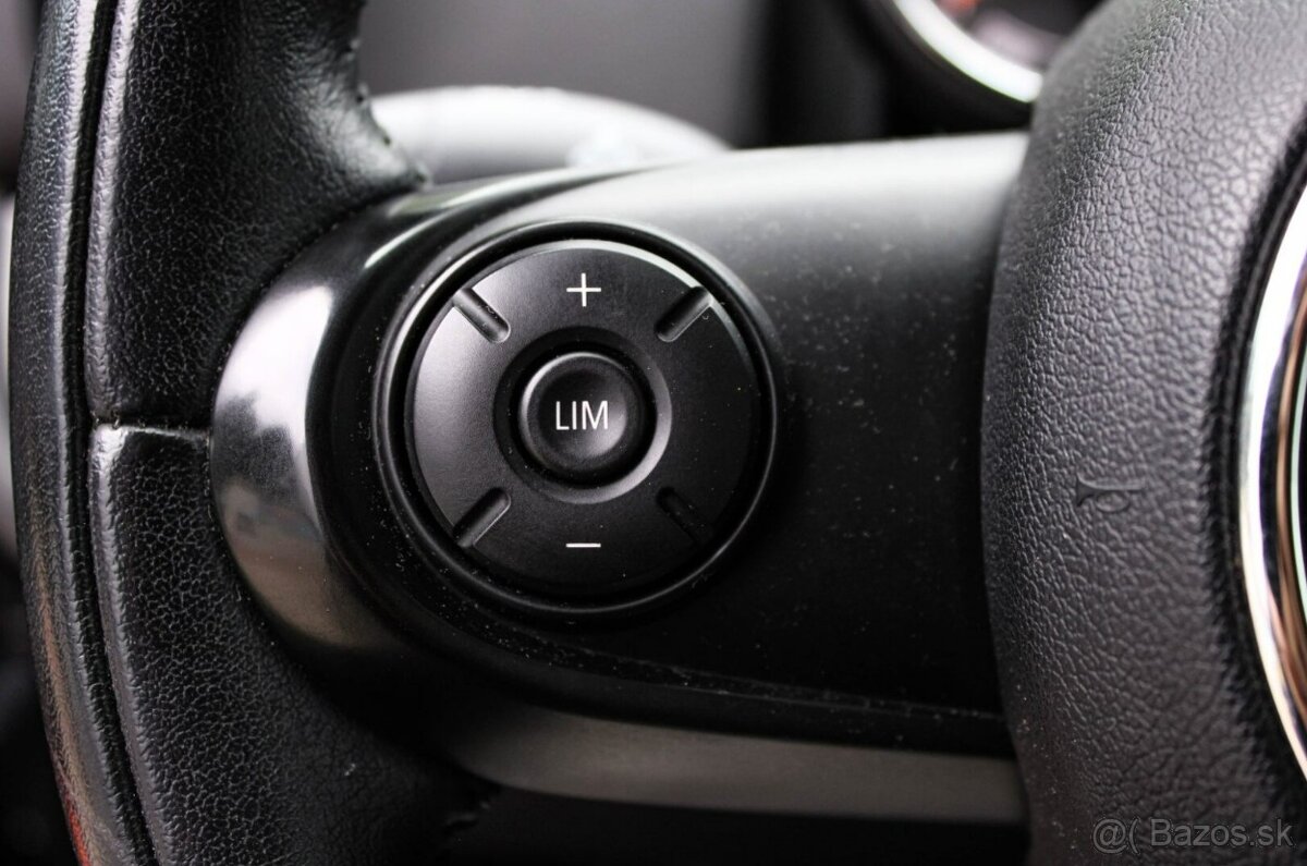 Mini Countryman Cooper SD ALL4 A/T - 10
