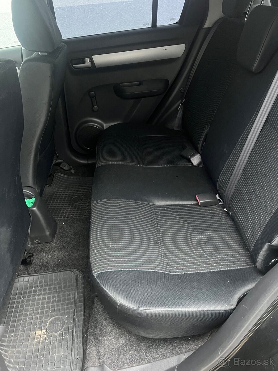 Suzuki Swift 1.3 - 10