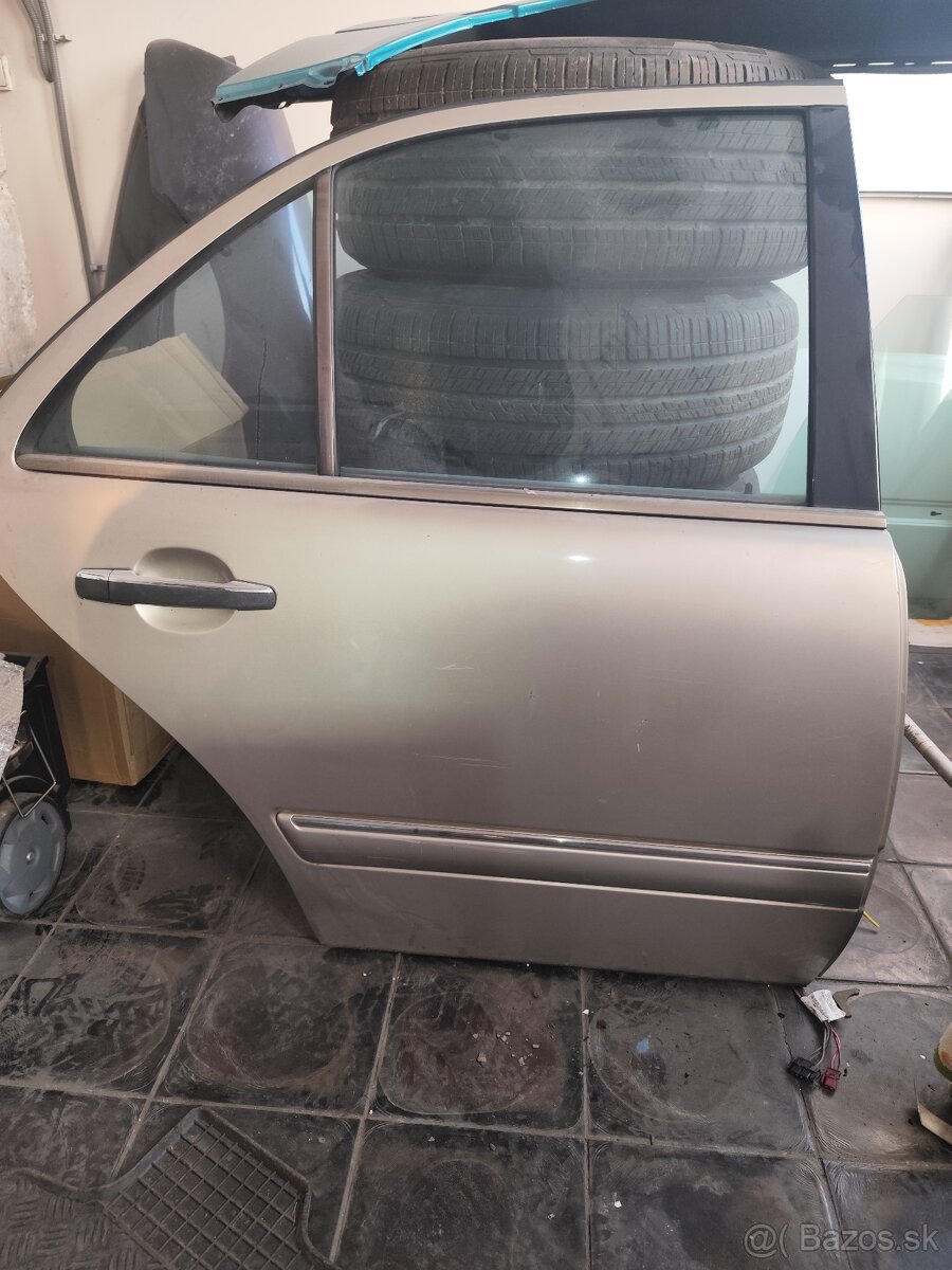 Dvere mercedes e w210 povodne super stav - 10