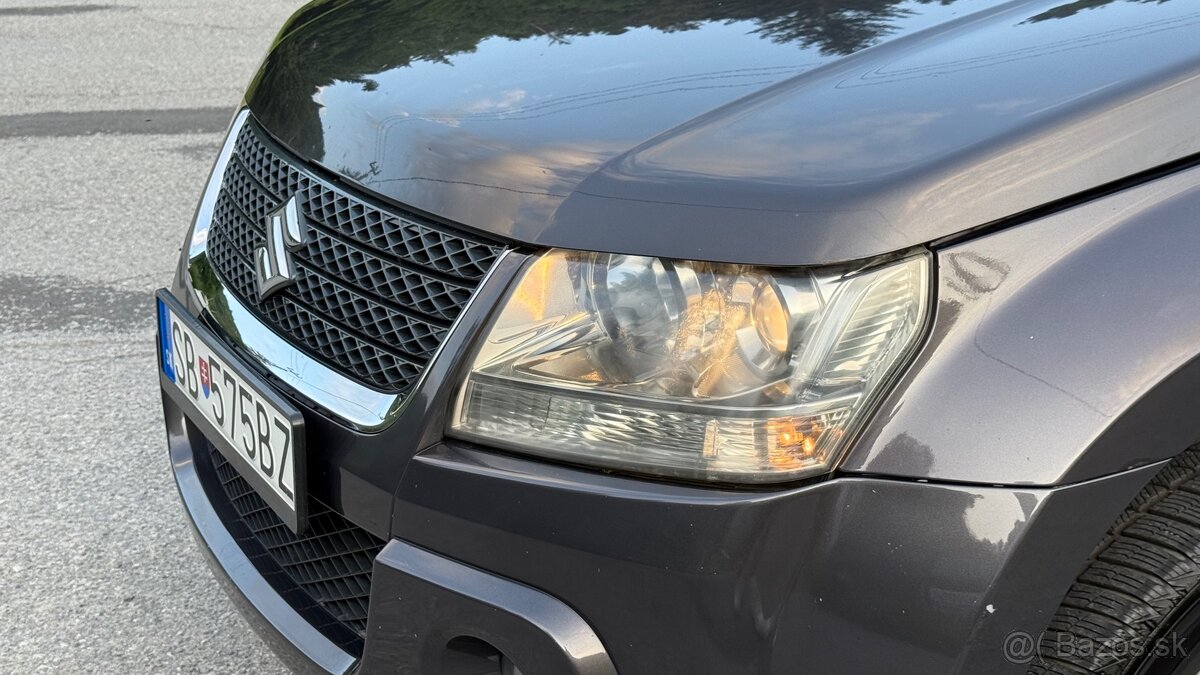 Suzuki Grand Vitara 2.4i, benzin + LPG - 10