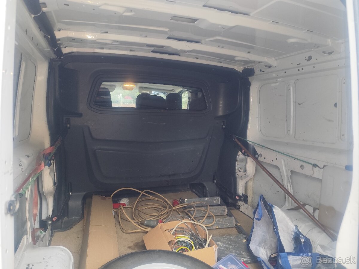 Vivaro LONG | 6MIEST | KAMERA | WEBASTO | CARPLAY - 10