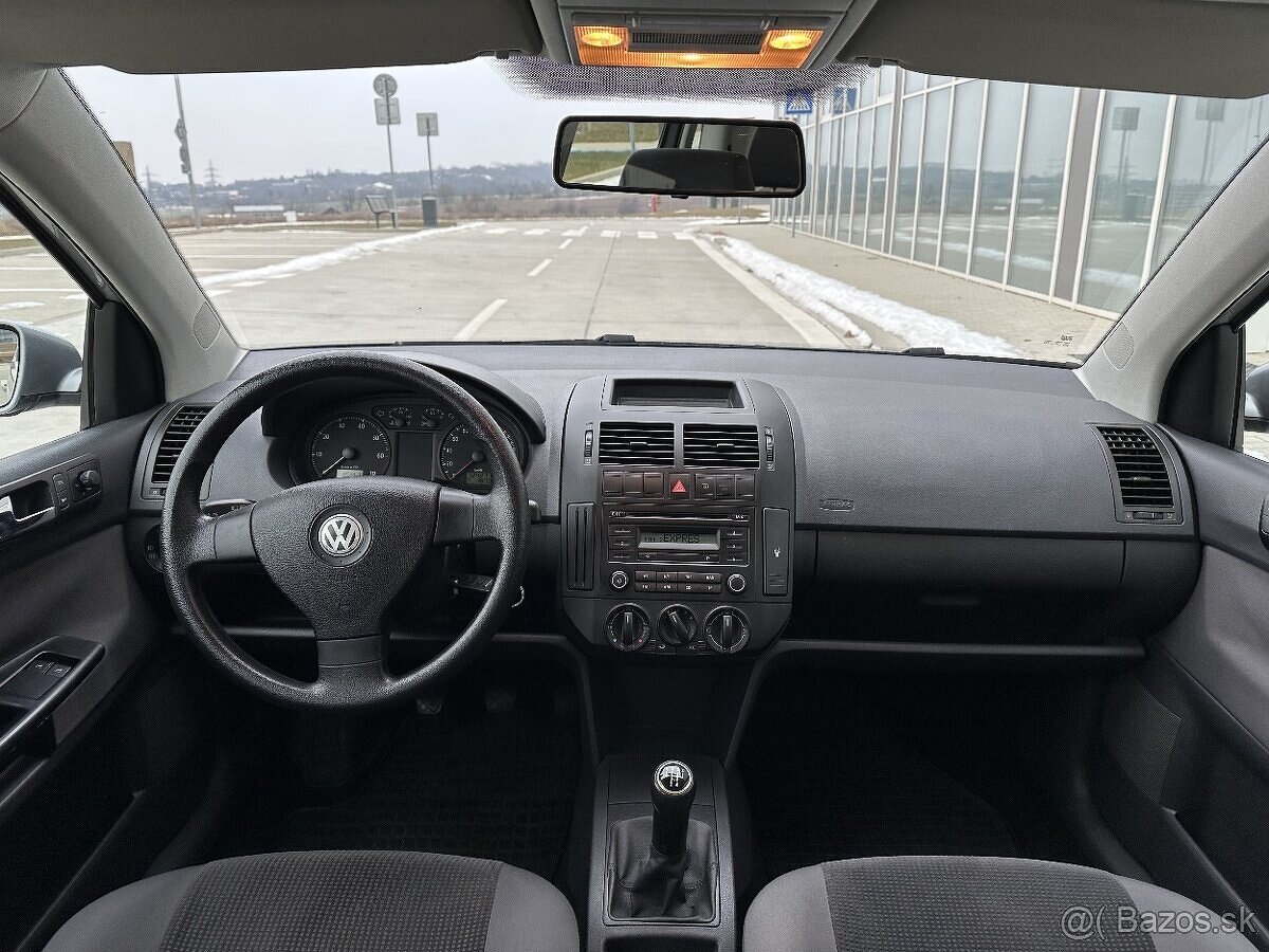 Volkswagen Polo 1.2 benzín 2009 - 10