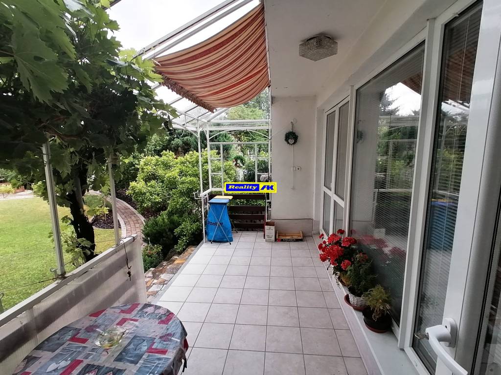 Priestranný rodinný dom v tichej lokalite Martin Priekopa - 10