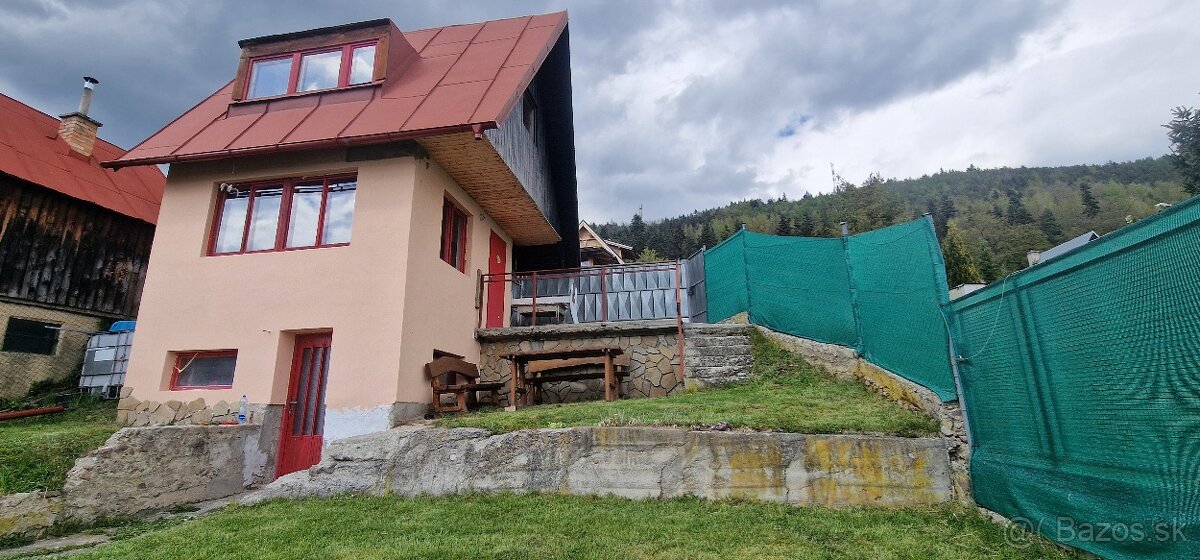 Dubina III. murovaná chata s pozemkom 368m² - 10