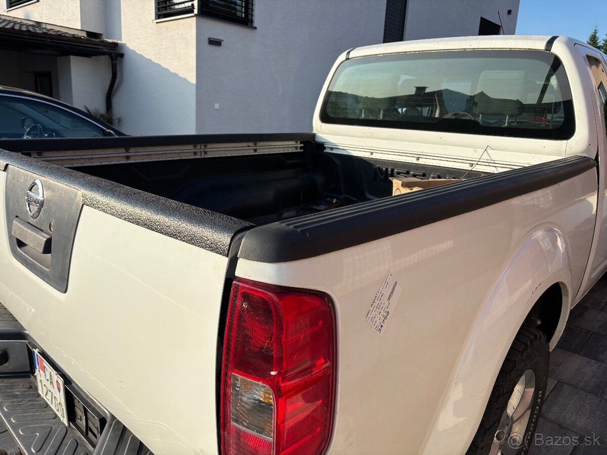 Nissan navara - 10
