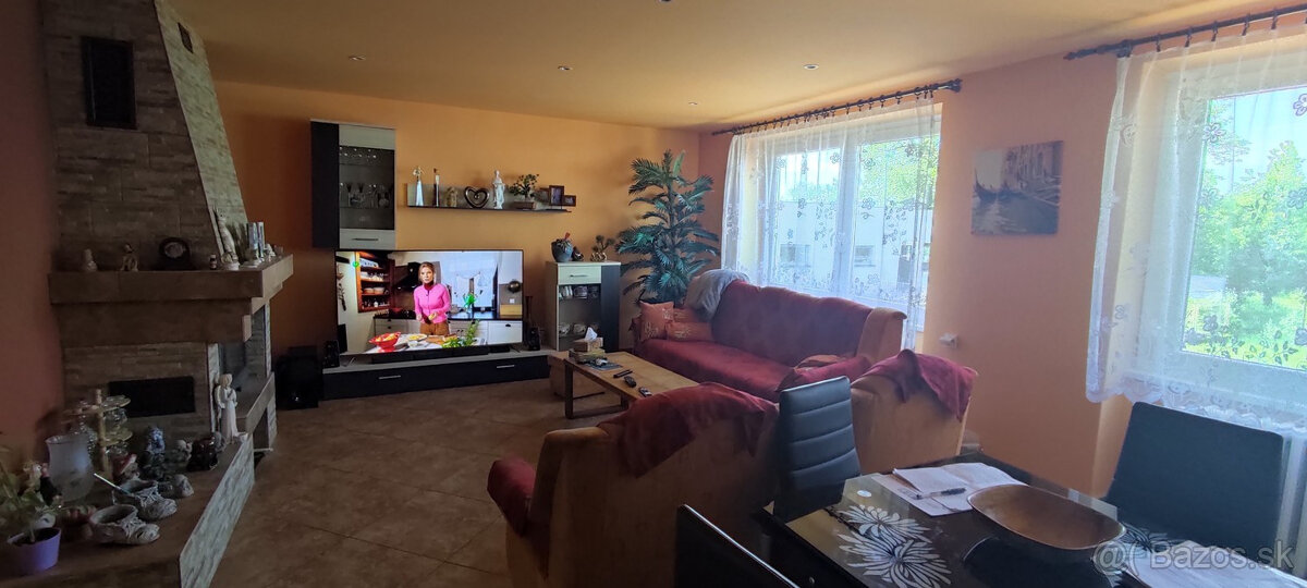 5 izbový rodinný dom - Čerenčany - 10